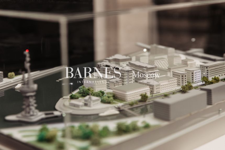 Презентация проекта "Красный октябрь" в Barnes