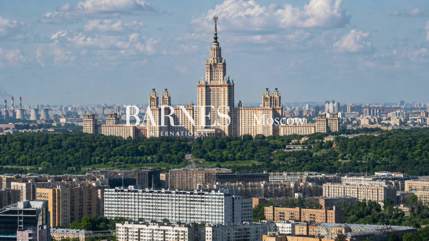 Forbes обновил мировой рейтинг городов по числу миллиардеров: Москва опустилась на третье место